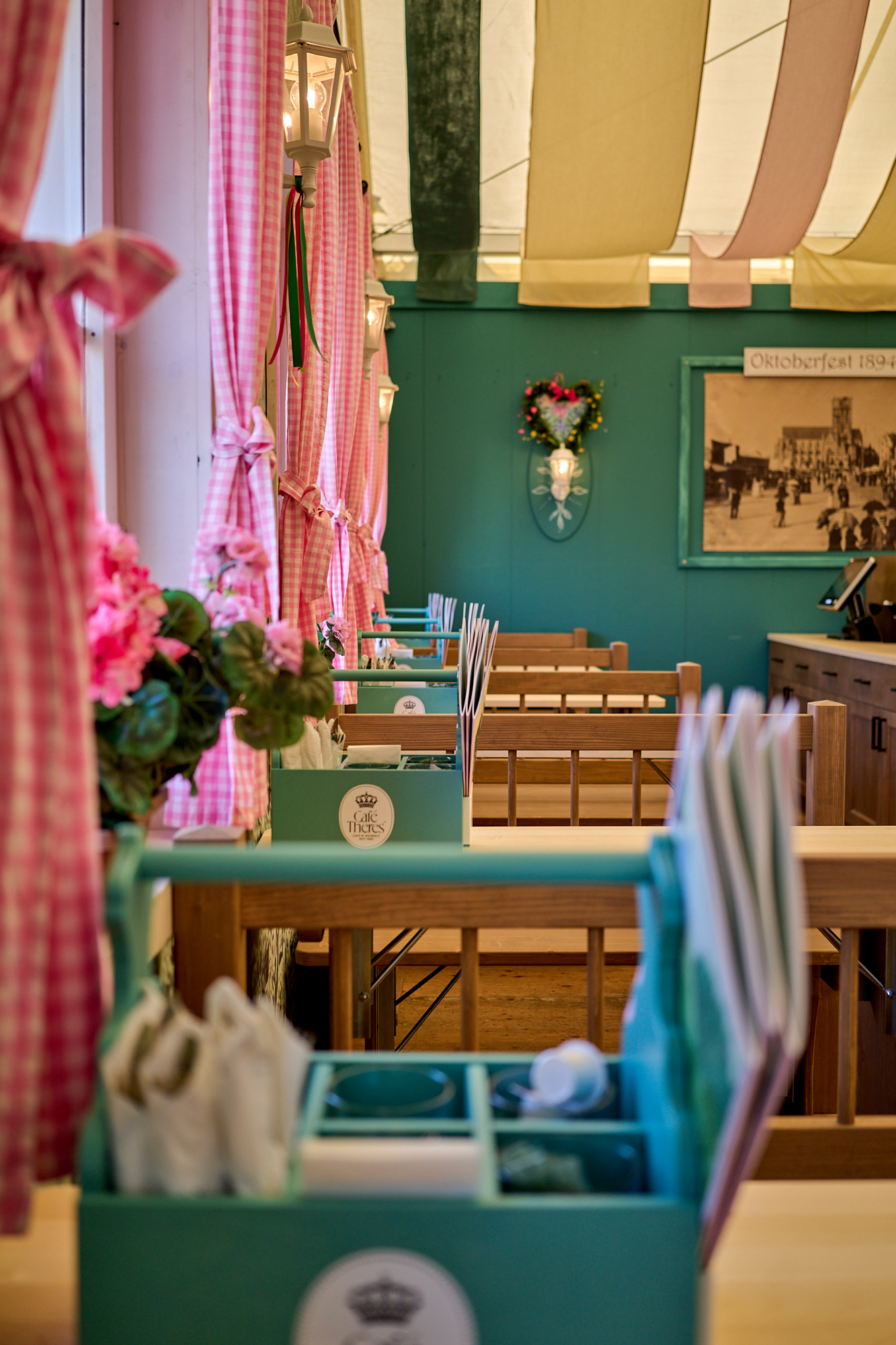 Café Theres | Top Wiesn Zelte in München | Mr. München | Foto: Annette Sandner